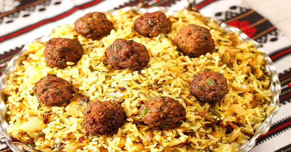 طرز تهیه کلم پلو شیرازی در رستوران لوتکاچی